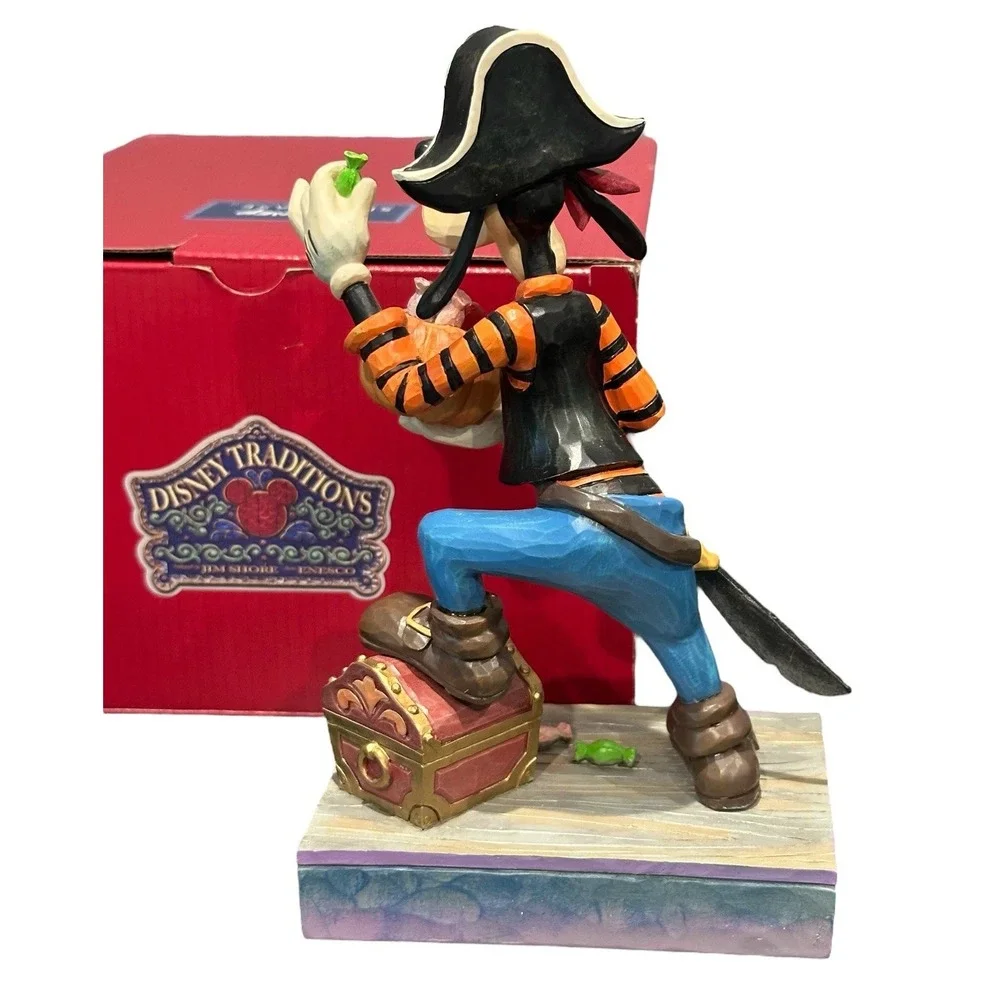 Disney‎ Jim Shore Goofy Pirate Halloween Captain Skeleton Pumpkin Figurine